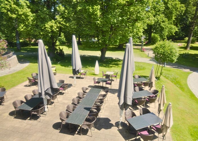 Restaurant exterior